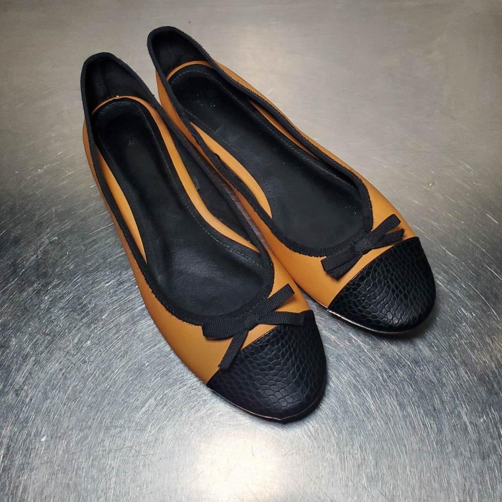 Simple Flats